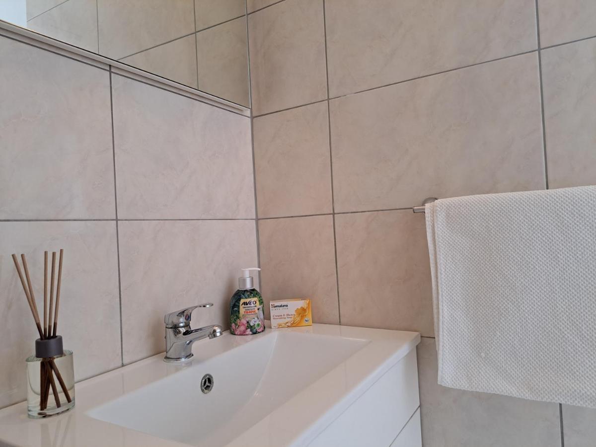 Guesthouse Emma Zára Kültér fotó